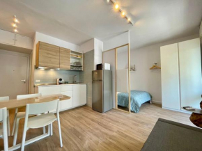 Newly decorated studio near the beach